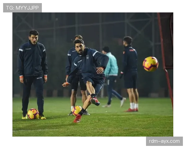 巴萨克赛尔战术解析揭示球队新战略方向 巴萨克赛尔战术解析揭示球队新战略方向