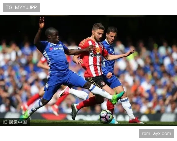 坎特回顾切尔西岁月:坚韧与奉献铸就蓝军传奇时刻 坎特回顾切尔西岁月:坚韧与奉献铸就蓝军传奇时刻