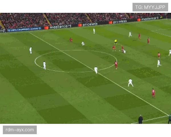 库尔图瓦 vs 阿利松:门线扑救 vs 出球组织的鲜明风格差异